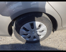 Toyota Corolla Axio 2012