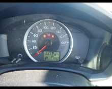 Toyota Corolla Axio 2012