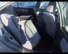 Toyota Corolla Axio 2012