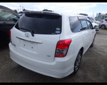 Toyota Corolla Fielder 2011