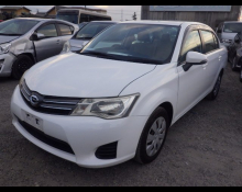 Toyota Corolla Axio 2013