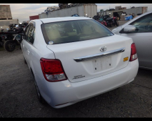 Toyota Corolla Axio 2013