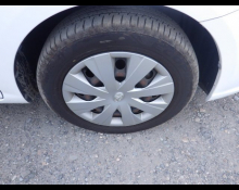 Toyota Corolla Axio 2013