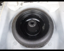 Toyota Corolla Axio 2013