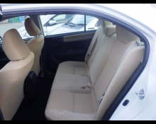 Toyota Corolla Axio 2013