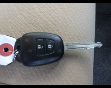 Toyota Corolla Axio 2013