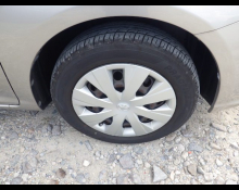 Toyota Corolla Axio 2013