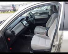 Toyota Corolla Axio 2013