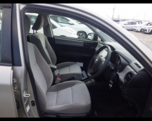 Toyota Corolla Axio 2013