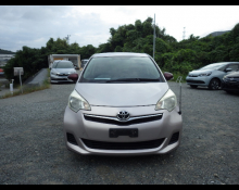Toyota Ractis 2012