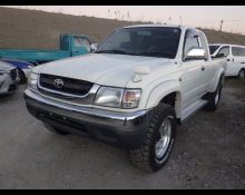 Toyota Hilux Sports Pickup 2002