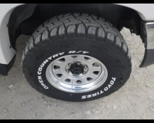 Toyota Hilux Sports Pickup 2002