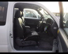 Toyota Hilux Sports Pickup 2002