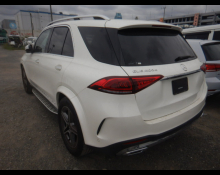 Mercedes Benz GLE-Class 2021