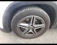 Mercedes Benz GLB-Class 2021