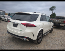 Mercedes Benz GLE-Class 2021