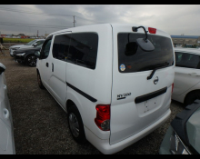 Nissan NV200 2021