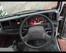 Isuzu Elf 2015