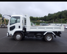 Isuzu Forward 2014
