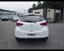 Mazda Mazda2 2021