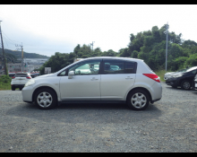 Nissan Tiida 2012