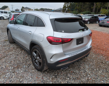 Mercedes Benz GLA-class 2021