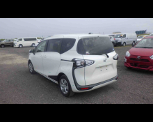 Toyota Sienta 2019