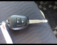 Toyota Corolla Fielder 2015