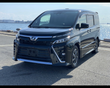Toyota Voxy 2017