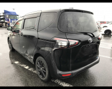 Toyota Sienta 2018