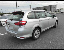 Toyota Corolla Fielder 2018