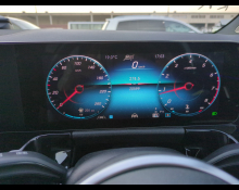 Mercedes Benz GLA-class 2021