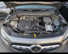 Mercedes Benz GLA-class 2021
