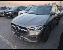 Mercedes Benz GLA-class 2021