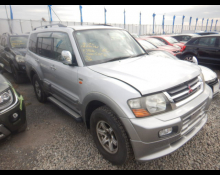 Mitsubishi Pajero 2000