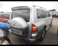 Mitsubishi Pajero 2000