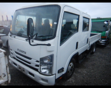 Isuzu Elf 2018
