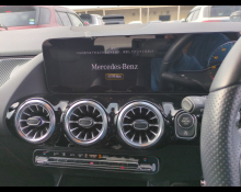 Mercedes Benz GLA-class 2021