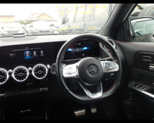 Mercedes Benz GLA-class 2021