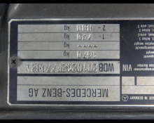 Mercedes Benz E-Class 1990