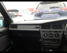 Mercedes Benz E-Class 1990