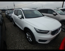 Volvo XC40 2021