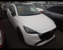 Mazda Mazda2 2023