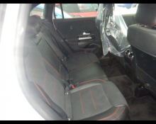 Mercedes Benz GLA-class 2021