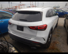 Mercedes Benz GLA-class 2021