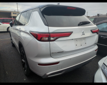 Mitsubishi Outlander 2023