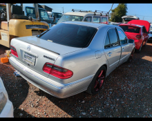 Mercedes Benz E-Class 2000