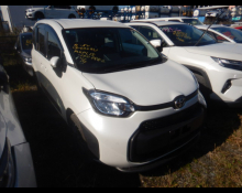 Toyota Sienta 2022