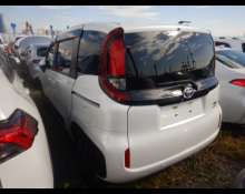 Toyota Sienta 2022