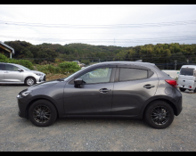 Mazda Mazda2 2023
